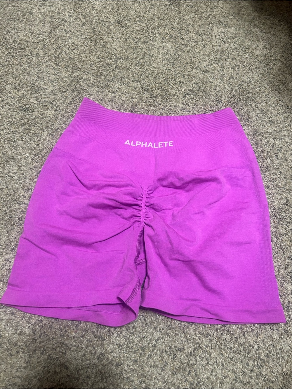 Alphalete Amplify Gravity 5’ shorts - Gliese